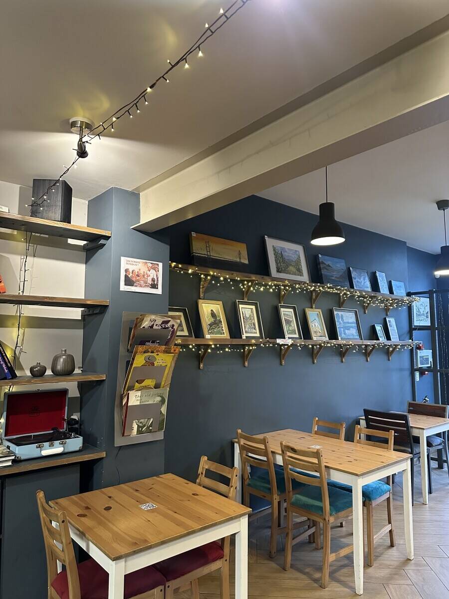 Well-Established Restaurant with Excellent Reputation and Event Hosting Potential Photo 3