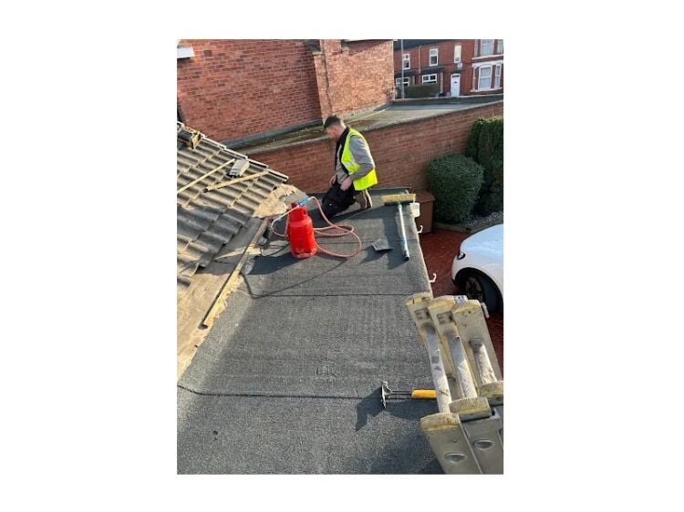Turn Key Roofing Business – Big Profits, No Premises! Photo 2