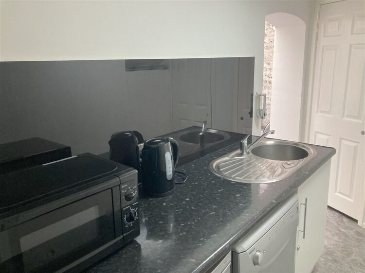 GUEST HOUSE WITH LICENCED CAFE