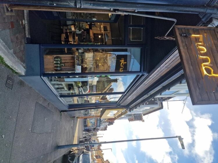 LEASEHOLD CAFE/DELICATESSEN Photo 2