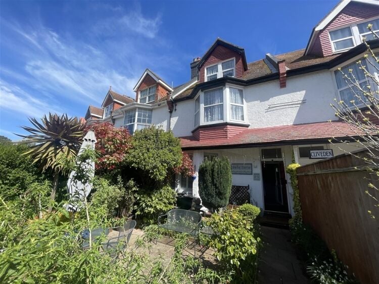 Immaculate and well appointed Guest House For Sale For Sale in Paignton