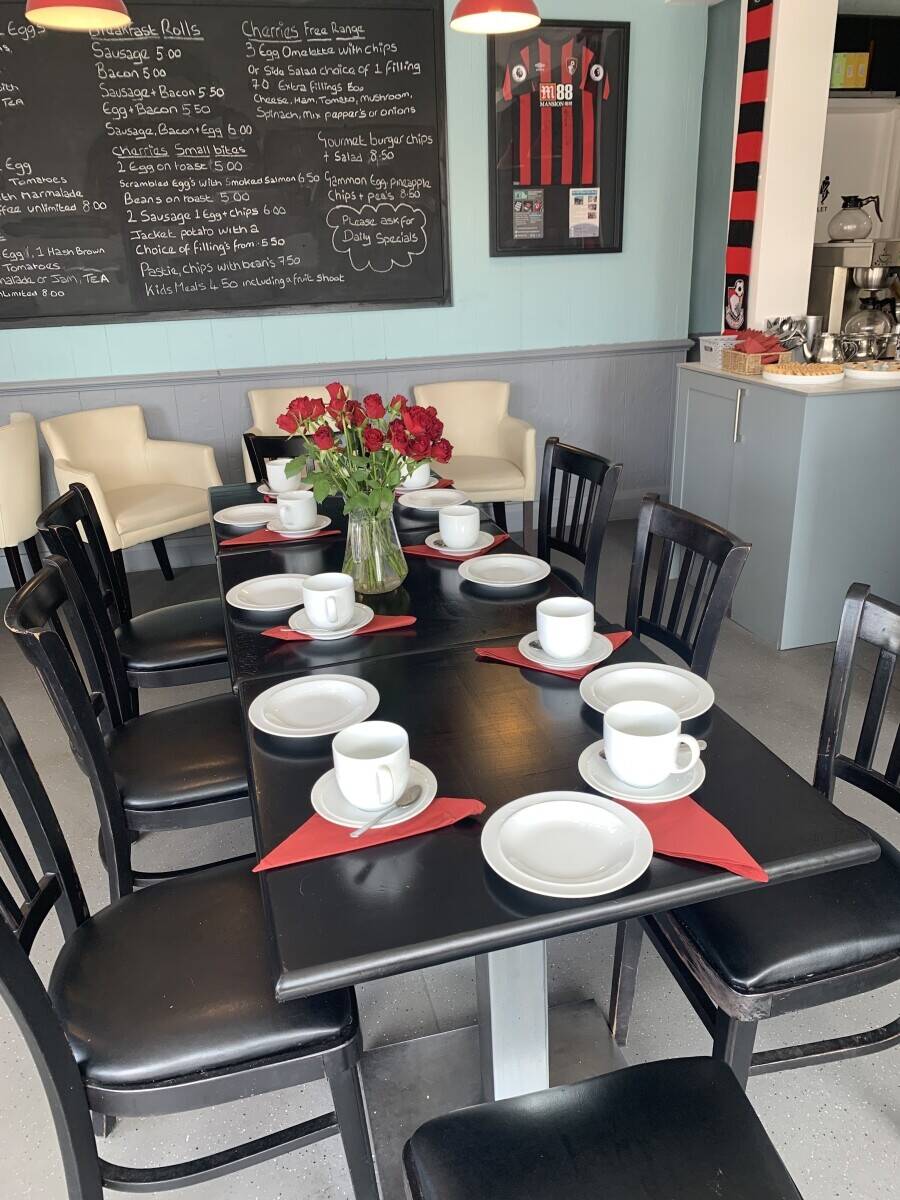 Bournemouth Traditional Family Run English Cafe Near Vitality Stadium