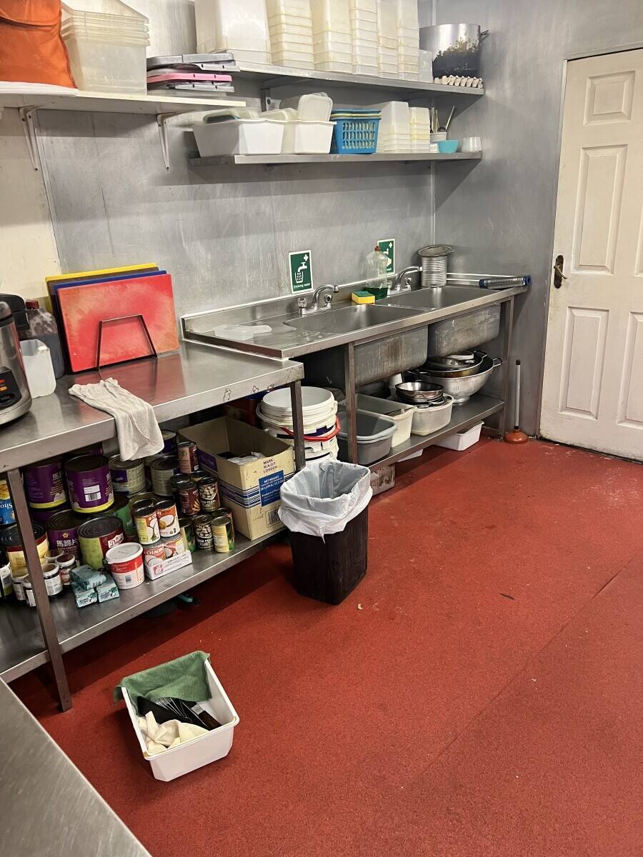 Chinese takeaway for sale in Milton Keynes Photo 3