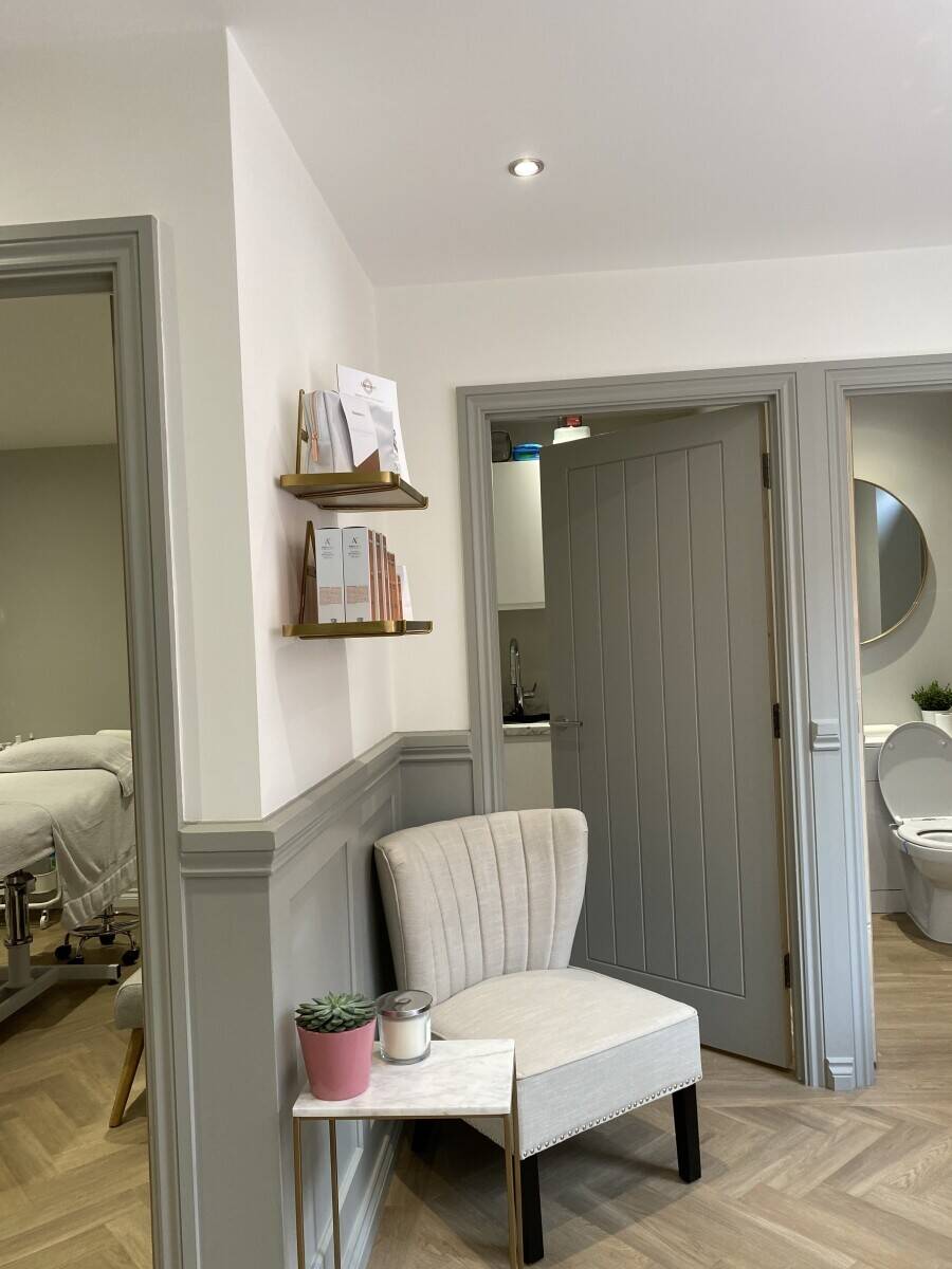 Beauty salon  for sale in Ruddington