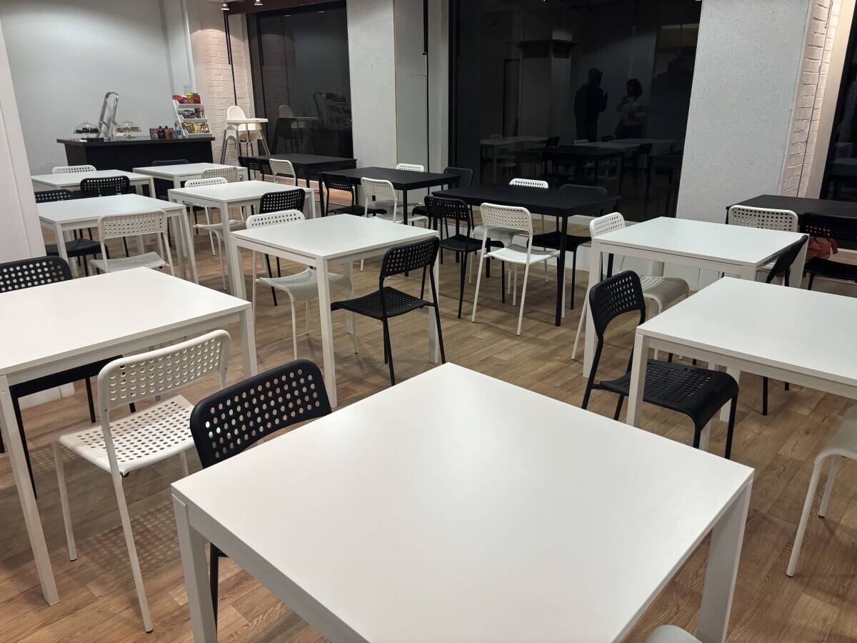 Play Cafe in Burton on Trent Photo 3