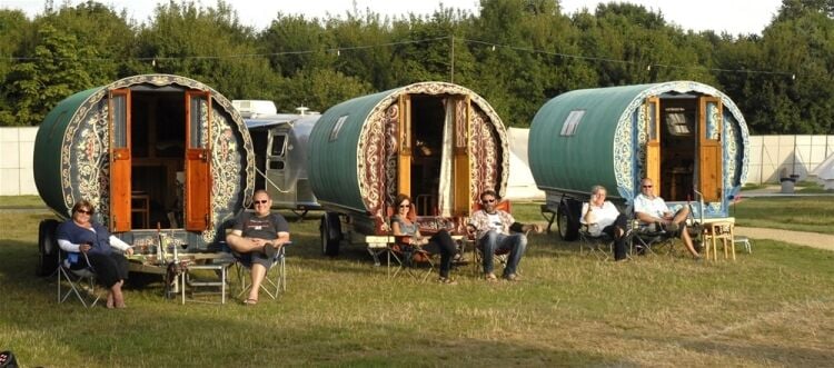 GYPSY BOWTOP CARAVAN RENTAL COMPANY Photo 2