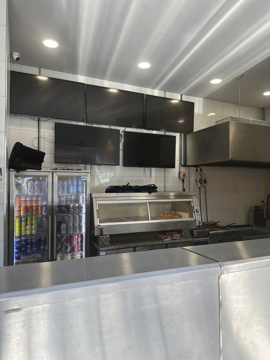 Prime Location in Town centre for sale Fried Chicken Shop Photo 2