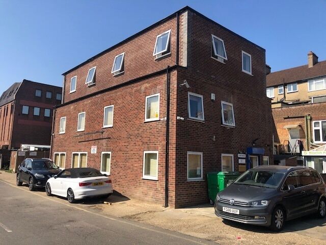 Newly Built Second Floor Office Space to Rent on Northwood Hills