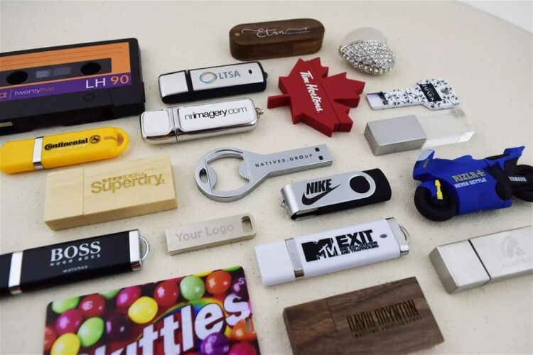 A SPECIALIST PROVIDER OF PROMOTIONAL TECH PRODUCTS