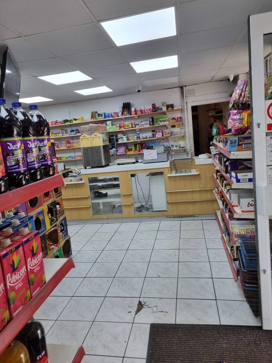 Grocer and meat shop Photo 3