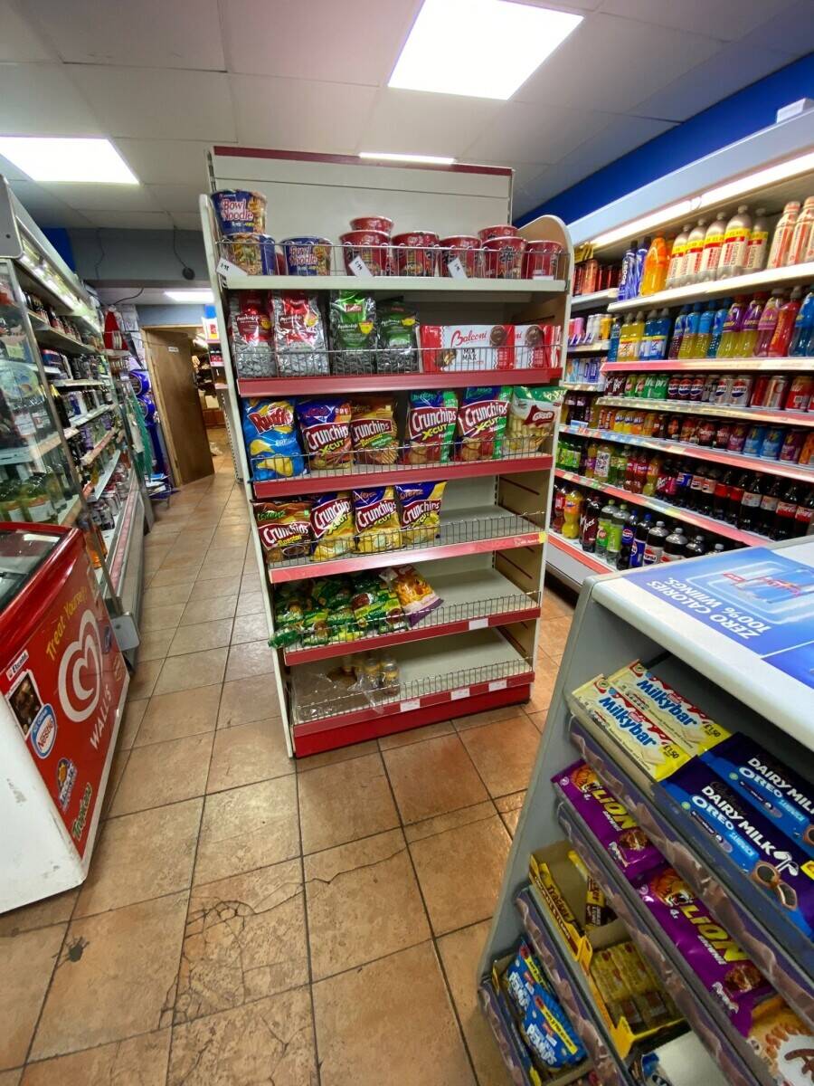 Established Off Licence with Flat & Expansion Potential – Stoke-on-Trent Photo 2