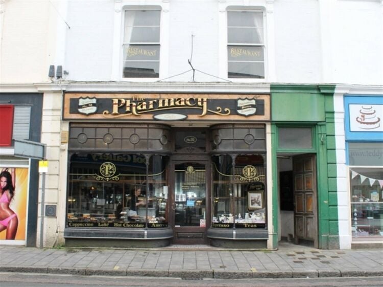 Town Centre Café & Tea Rooms – Newton Abbot, Devon For Sale in Newton Abbot