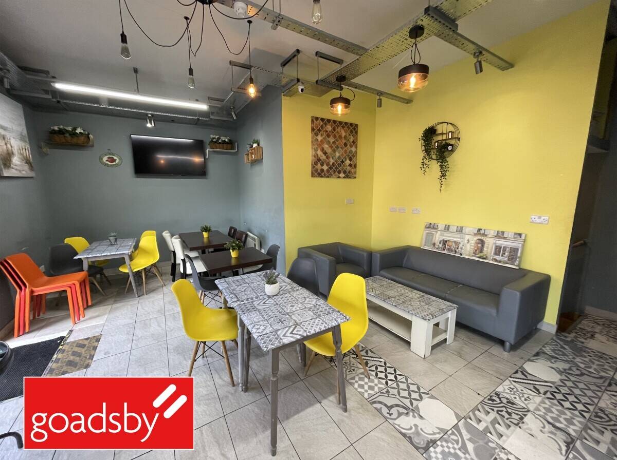 Town Centre Cafe/Restaurant Photo 2