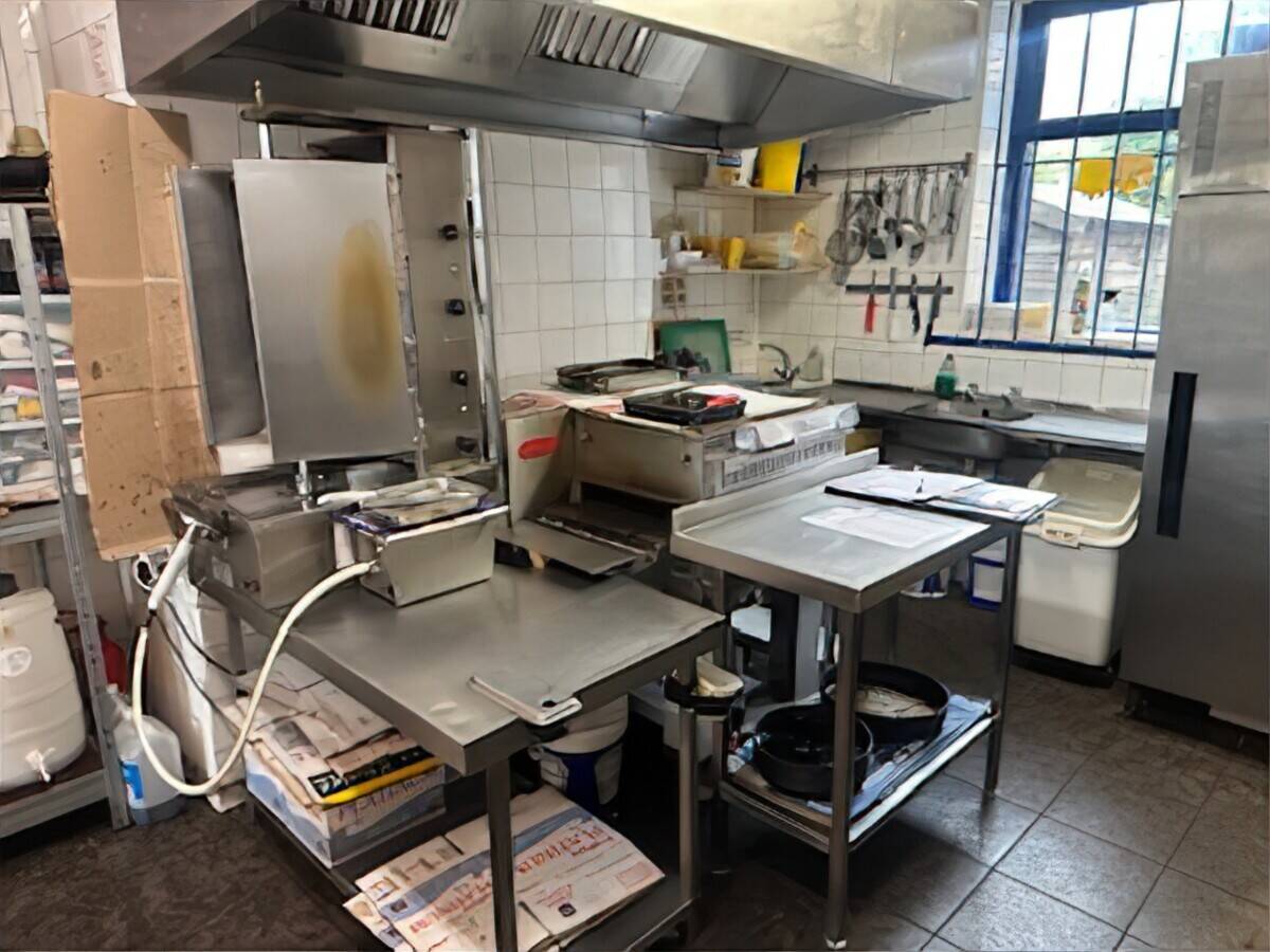 FISH CHIPS AND PIZZA TAKEAWAY IN TYNE AND WEAR