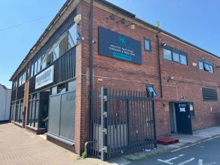 Leasehold Healthy Fast Food Takeaway & Meal Prep Franchise Located In Bromsgrove
