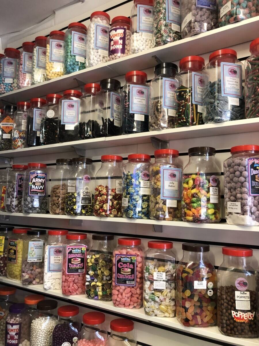 Independent family run sweet shop for sale