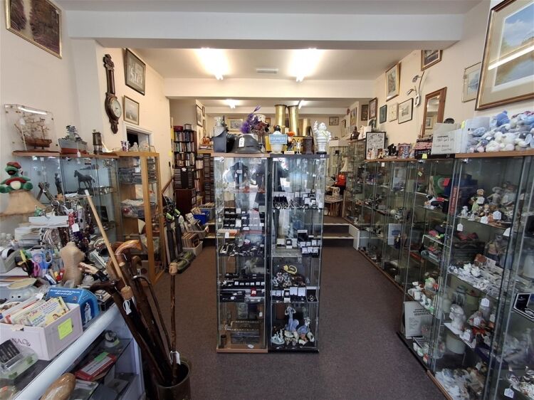 Retail For Sale in Bridlington Photo 2