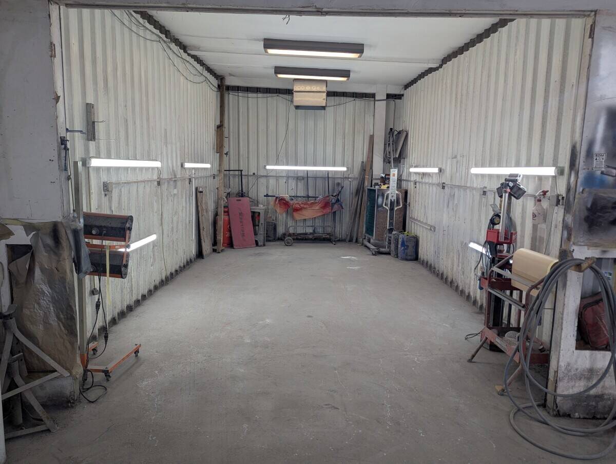 Car Body Repair Garage for sale London SE13 Photo 2