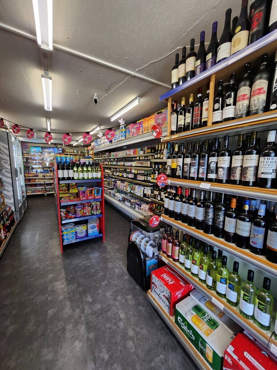 Convenience off licence sale south England Photo 1
