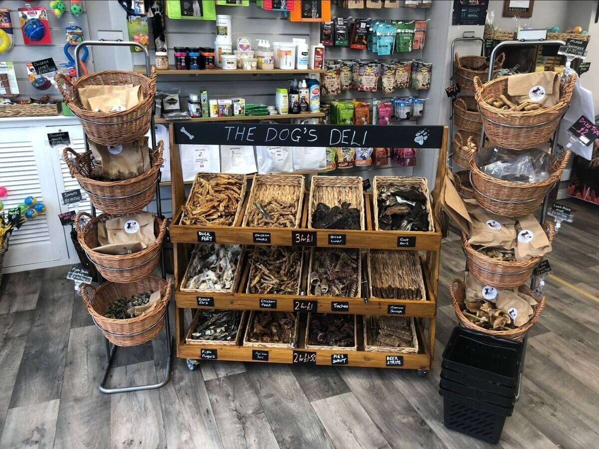 Two dog food shops for sale in Cheshire Photo 2