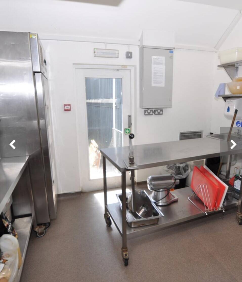 Streetfood Restaurant for Sale in Carmarthen ,Wales