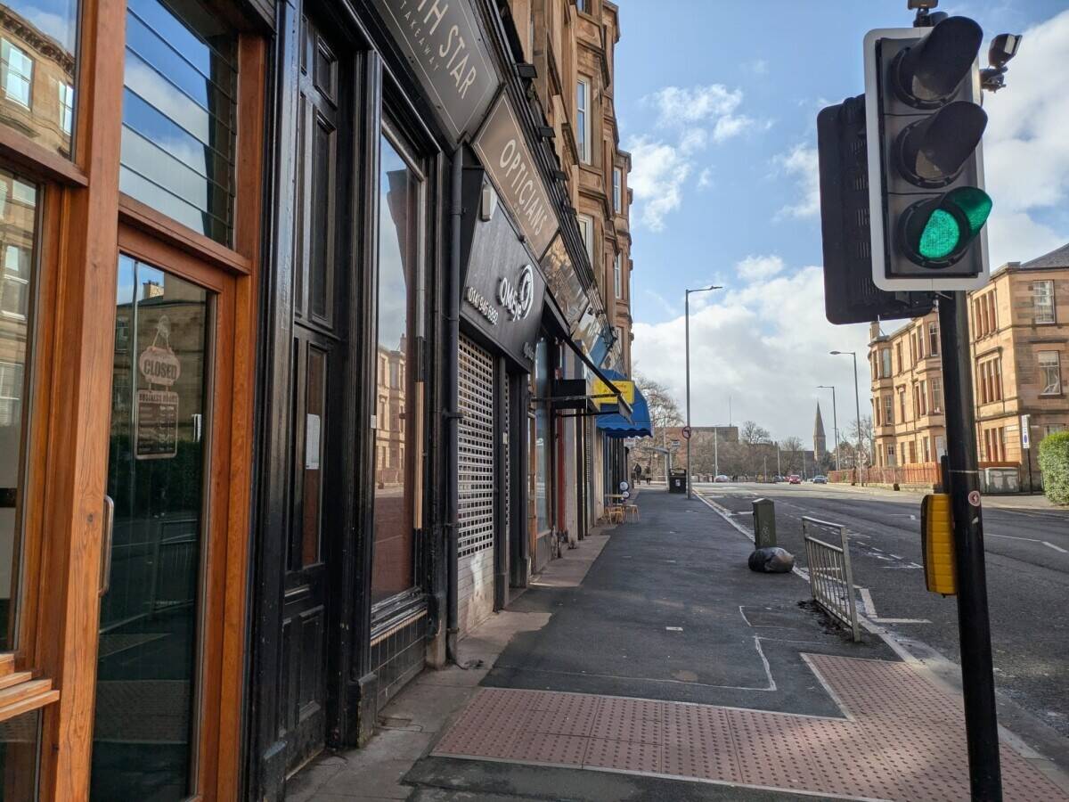 West End Glasgow Class 3 Popular Cafe