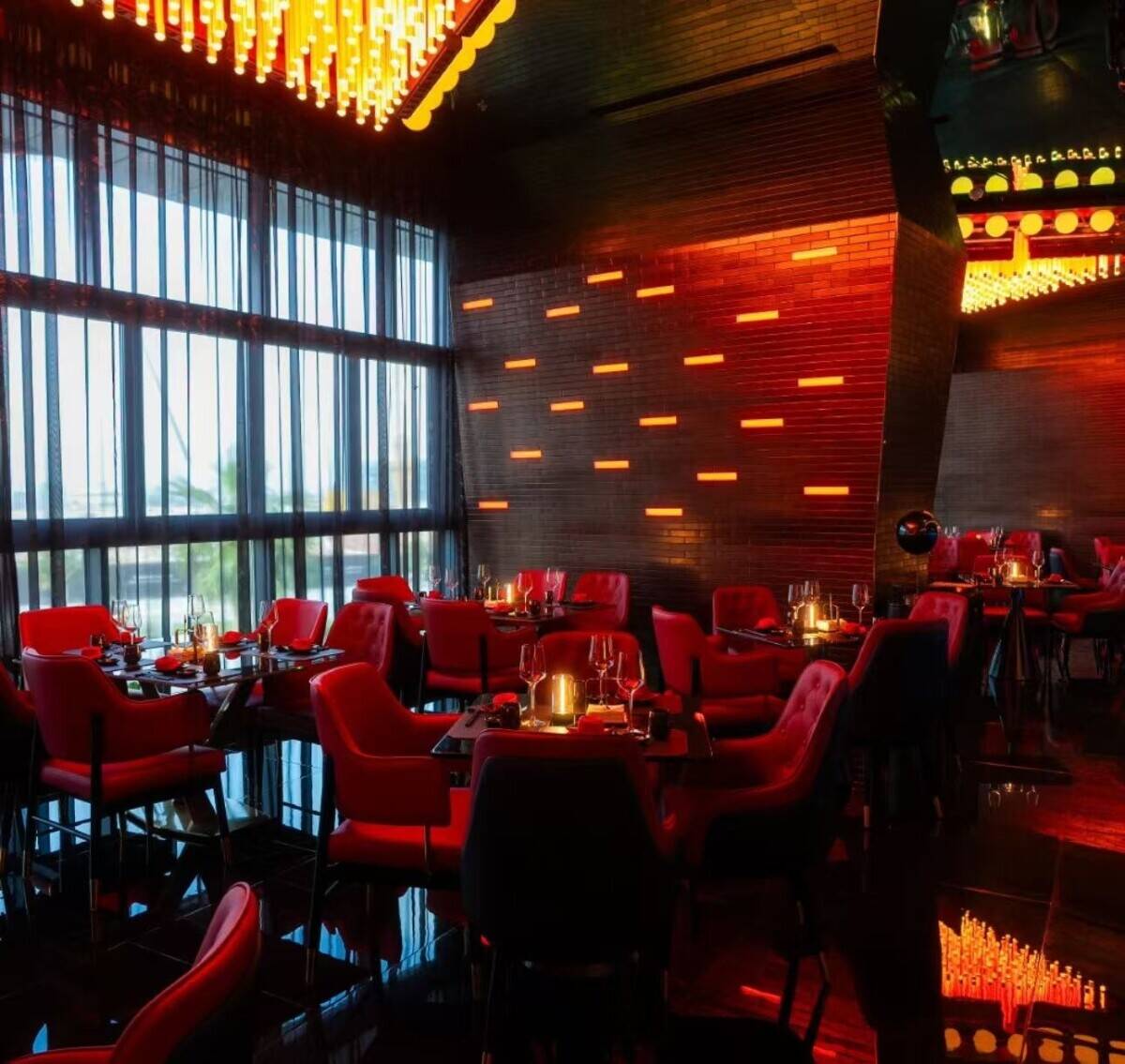 600 SQM Nightclub Inside 5-Star Dubai Hotel | Liquor License Included