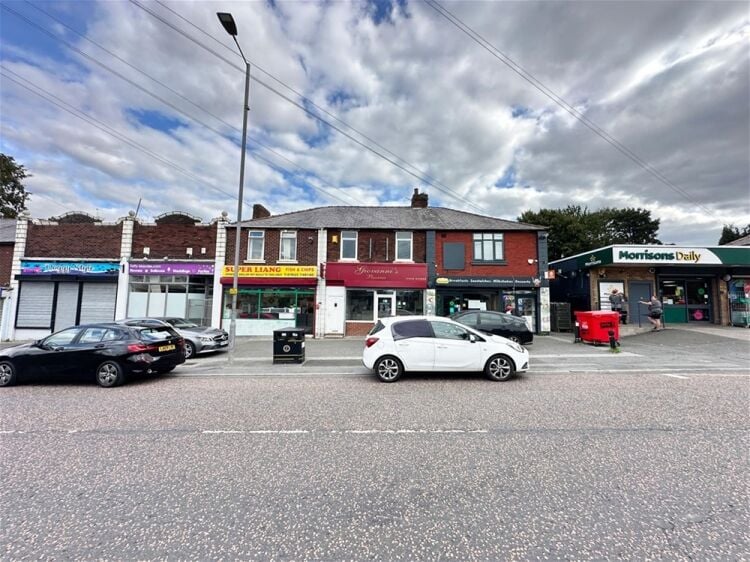 Investment Property in Newton-le-Willows, St Helens Photo 2