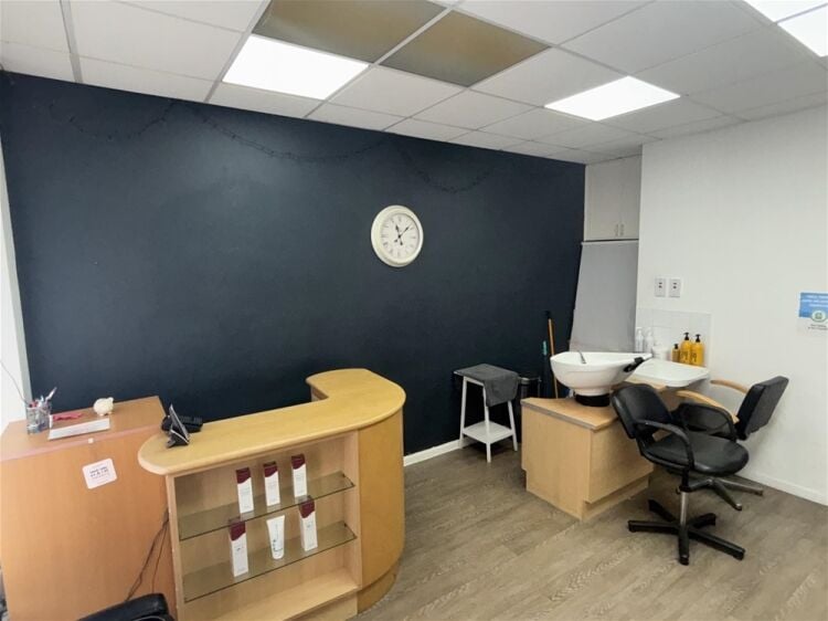 Beauty, Therapy & Tanning For Sale in Dewsbury