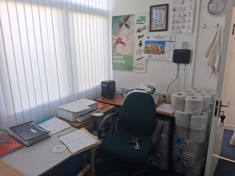No Shop, No Fuss – Wholesale Engineering Biz with Big Margins Photo 2