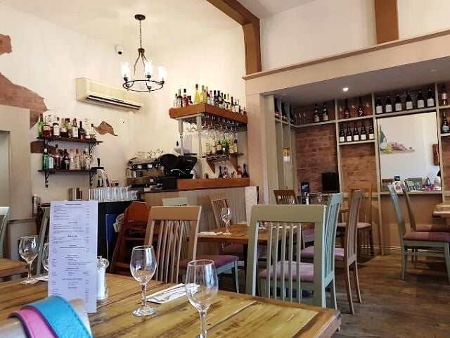 Licensed Italian Restaurant for Sale Photo 2