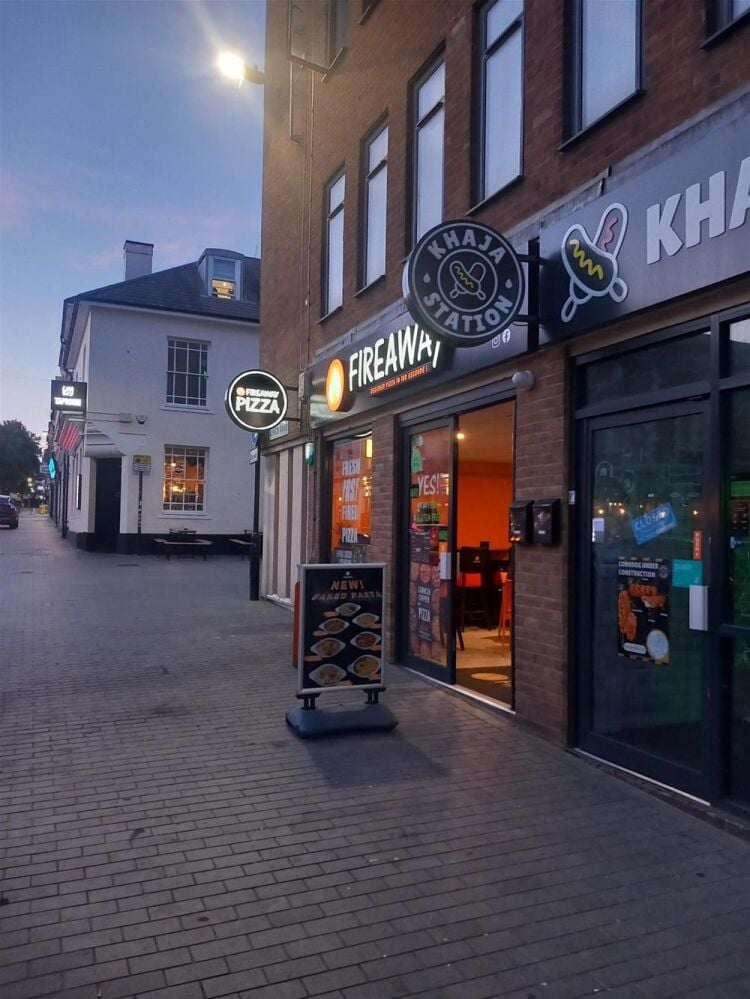 LEASEHOLD FIREAWAY PIZZA FRANCHISE