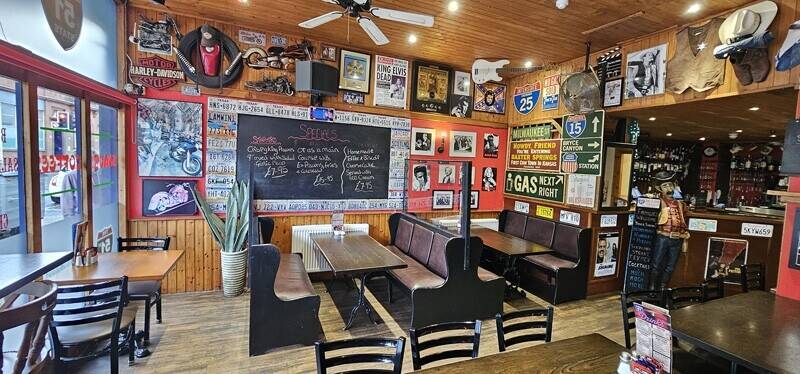 Long established & highly profitable restaurant & bar in heart of Dunoon town centre Photo 2