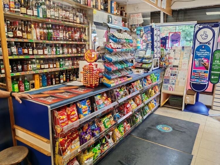 Leasehold Lockup Off Licence | Leicester Photo 2