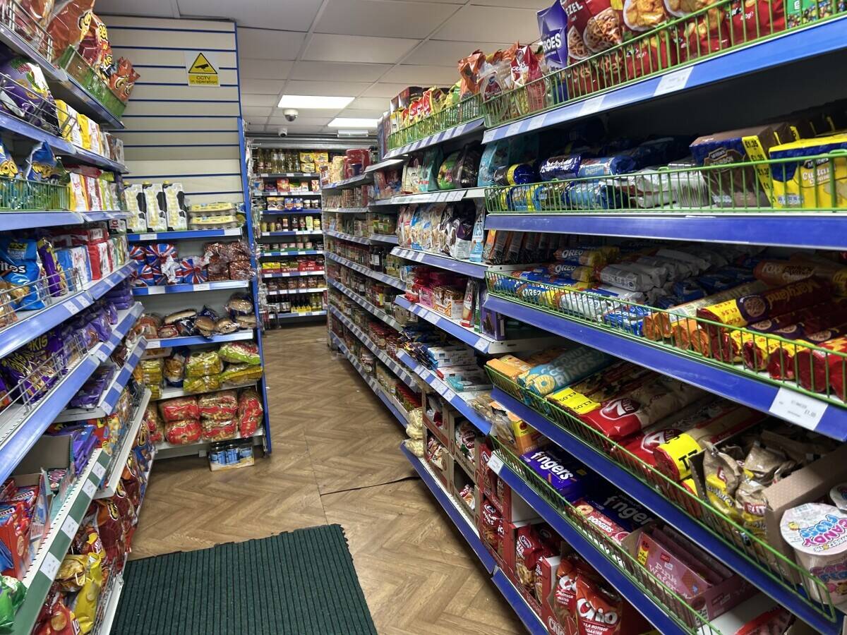 16 Years Established Off Licence In Doncaster Balby For Sale