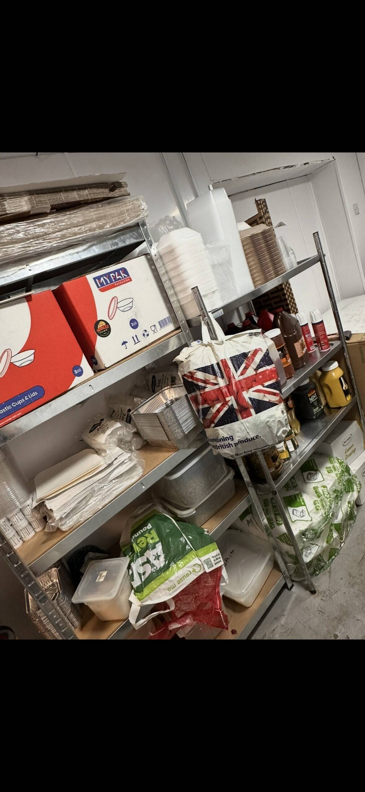 Running Pizza Shop Business / Takeaway For Sale - Stock   Machinery Included