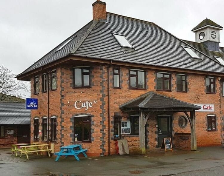 Fabulous Cafe and Restaurant for Sale in West Midlands