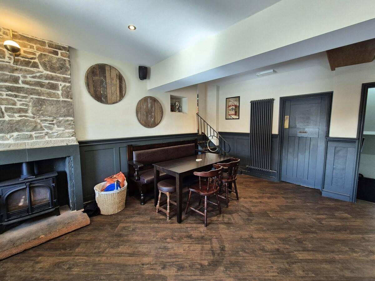 CUMBRIA - WET-LED COMMUNITY PUBLIC HOUSE