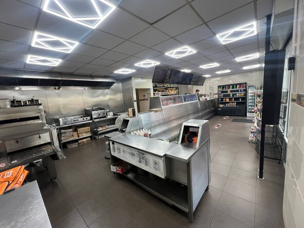 Fish&chips for sale in Woodville de11 7ea