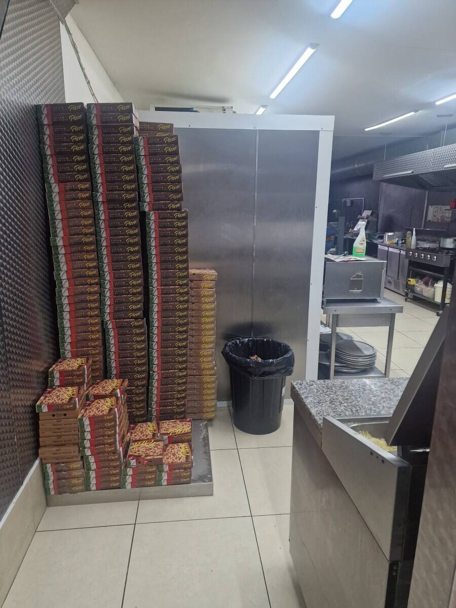 Established Pizza Italian Takeaway Business for sale in Burnley Lancashire.

 Photo 2