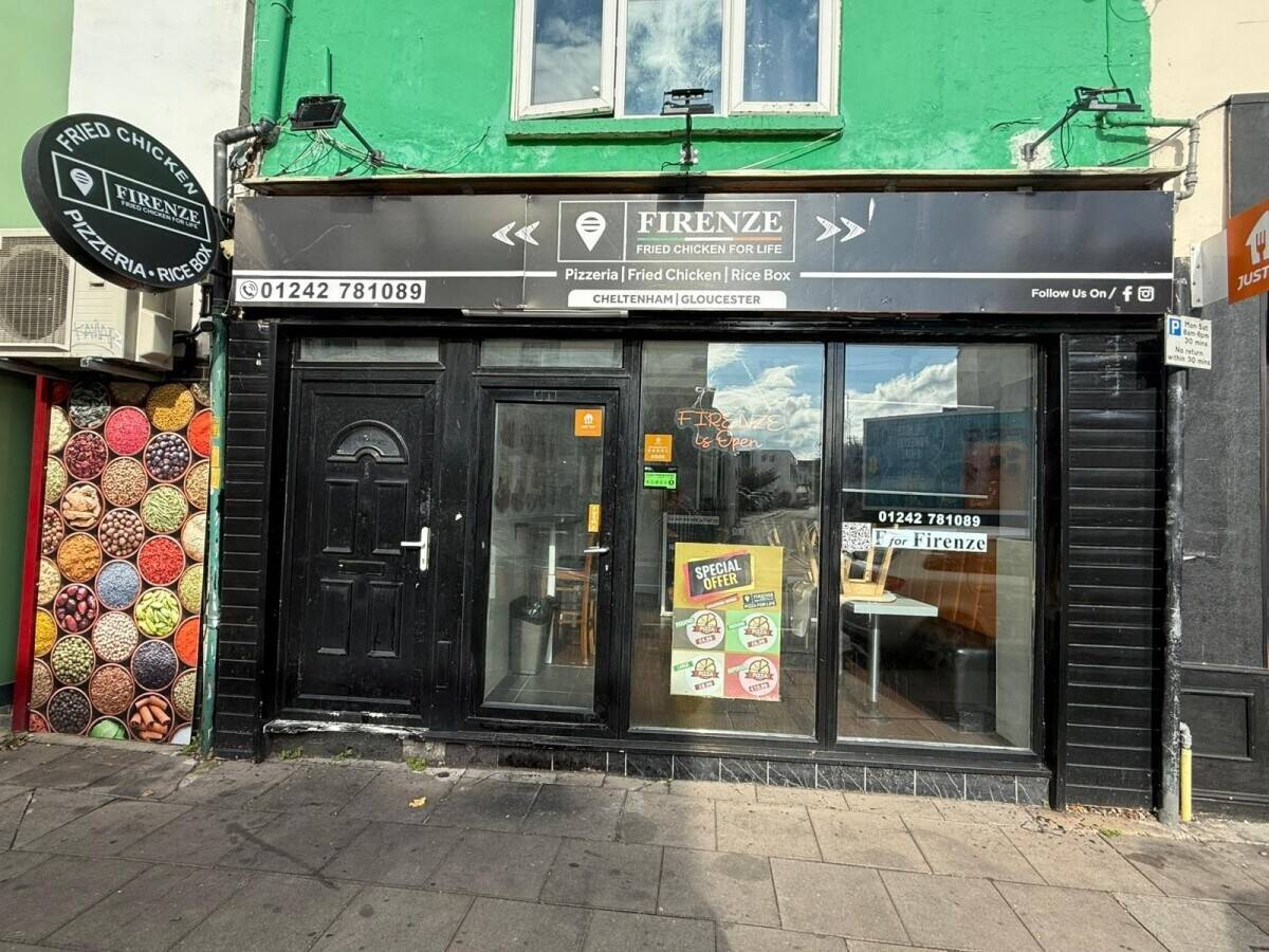 Fast food restaurant for sale in Cheltanam Gloucestershire 