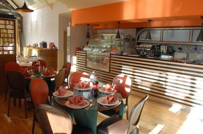 Prestigious Licensed Indian Restaurant for Sale Photo 2