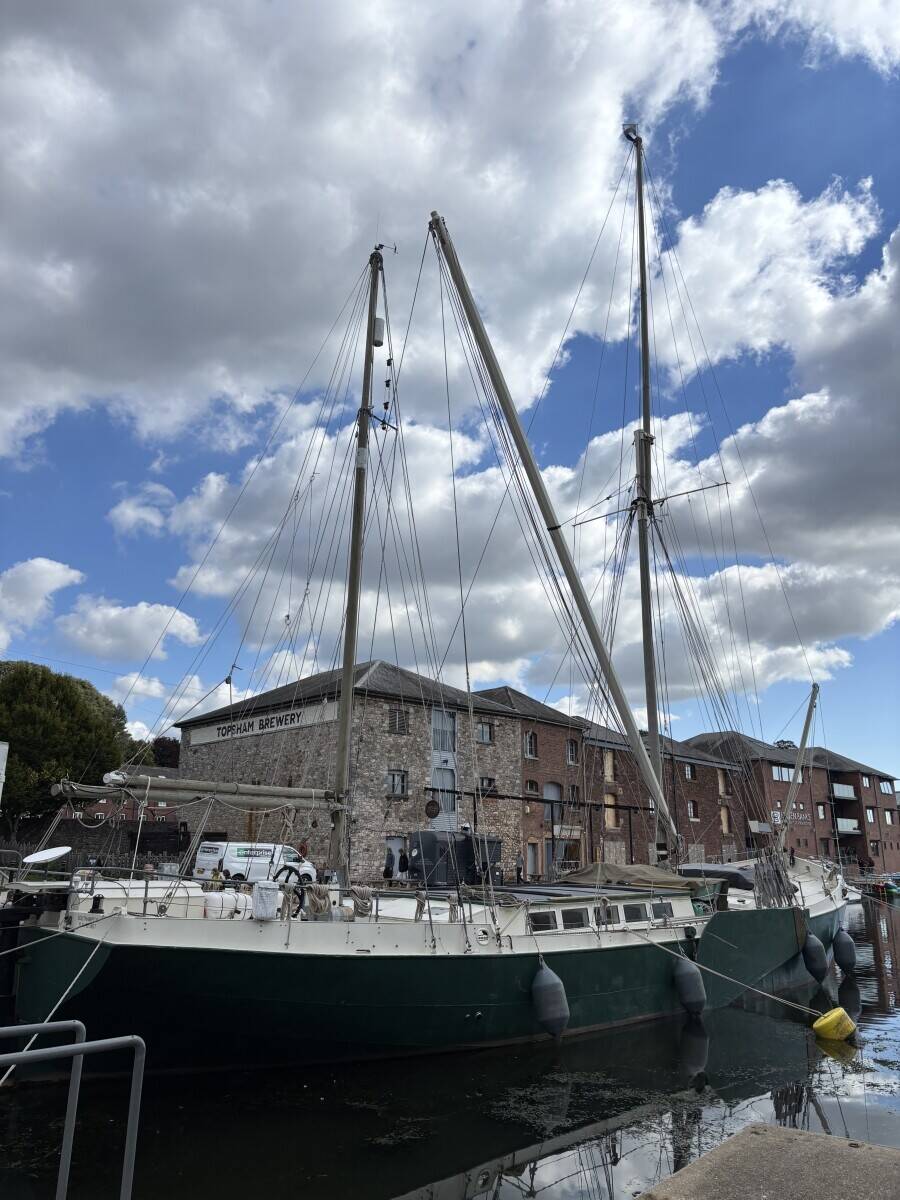 The Snark Sailing Barge Charter Business and Restaurant based in Exeter Photo 2