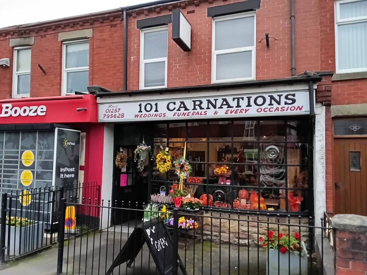 Freehold Well Established Florist Flowers Gifts Business Accommodation Coppull Chorley Lancashire