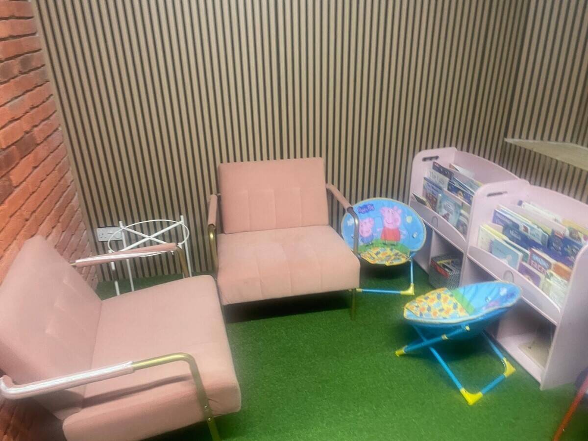 Childrens Play Centre & Role play village for sale Photo 2