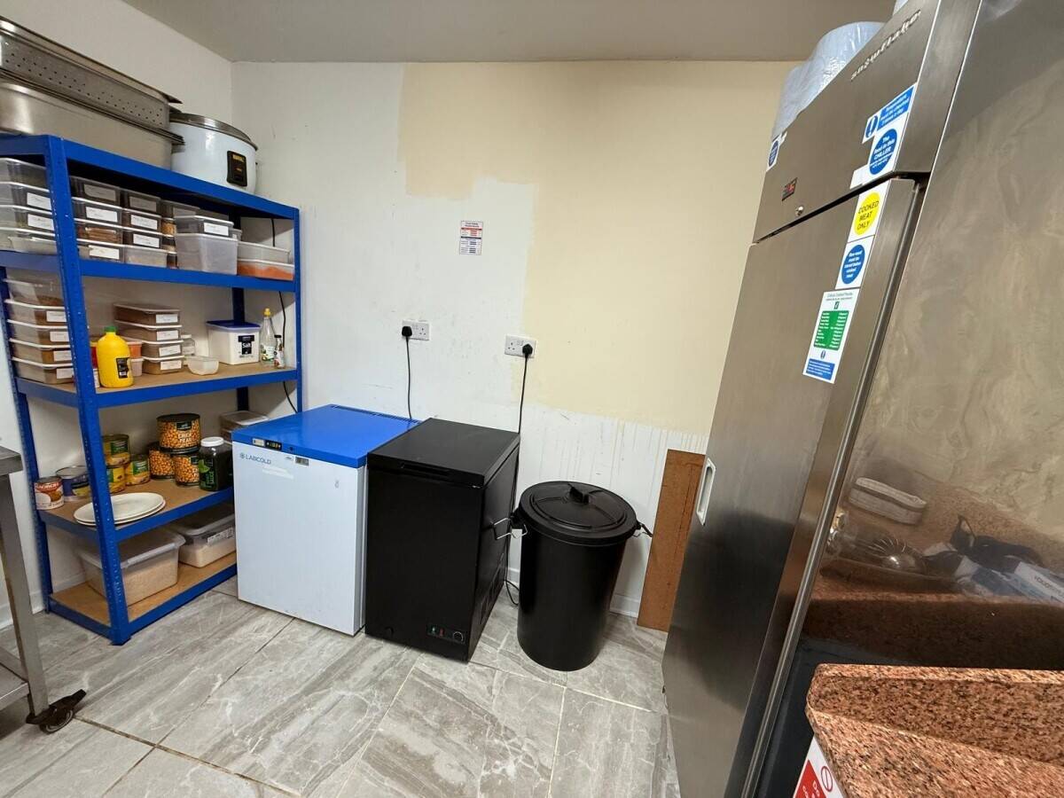 Indian dark kitchen for sale in Birmingham 