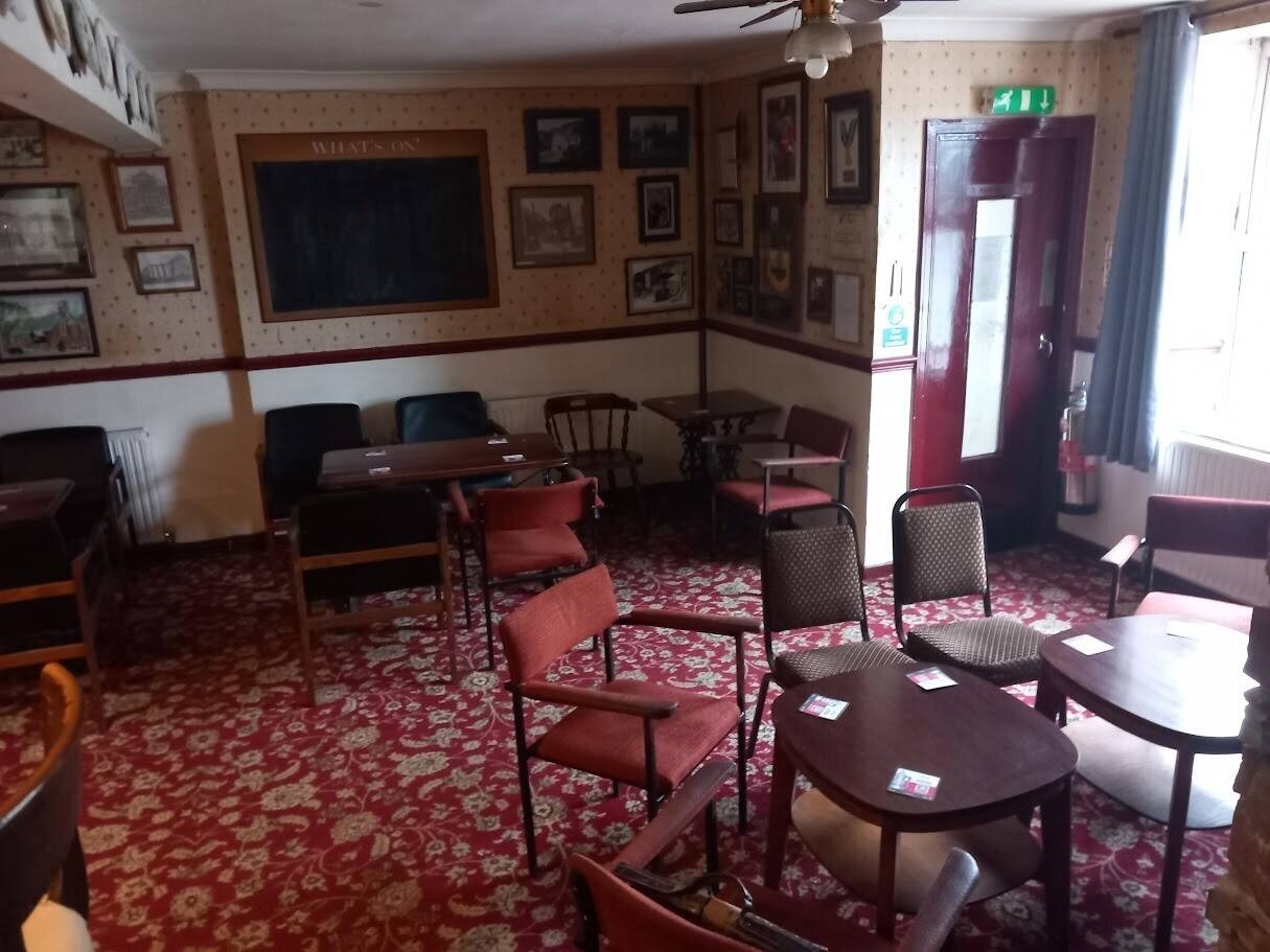 GWENT - WELL-ESTABLISHED PUBLIC HOUSE AT THE HEART OF SOUGHT AFTER RESIDENTIAL LOCATION