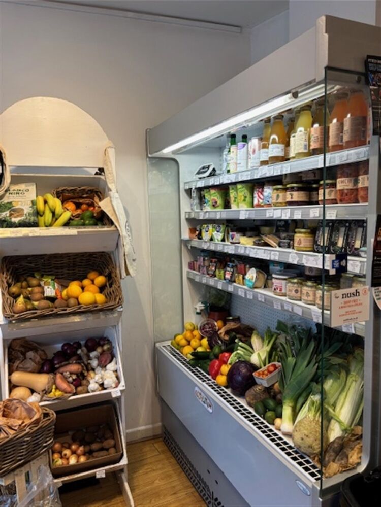 HOLISTIC WELL-BEING SHOP Photo 2