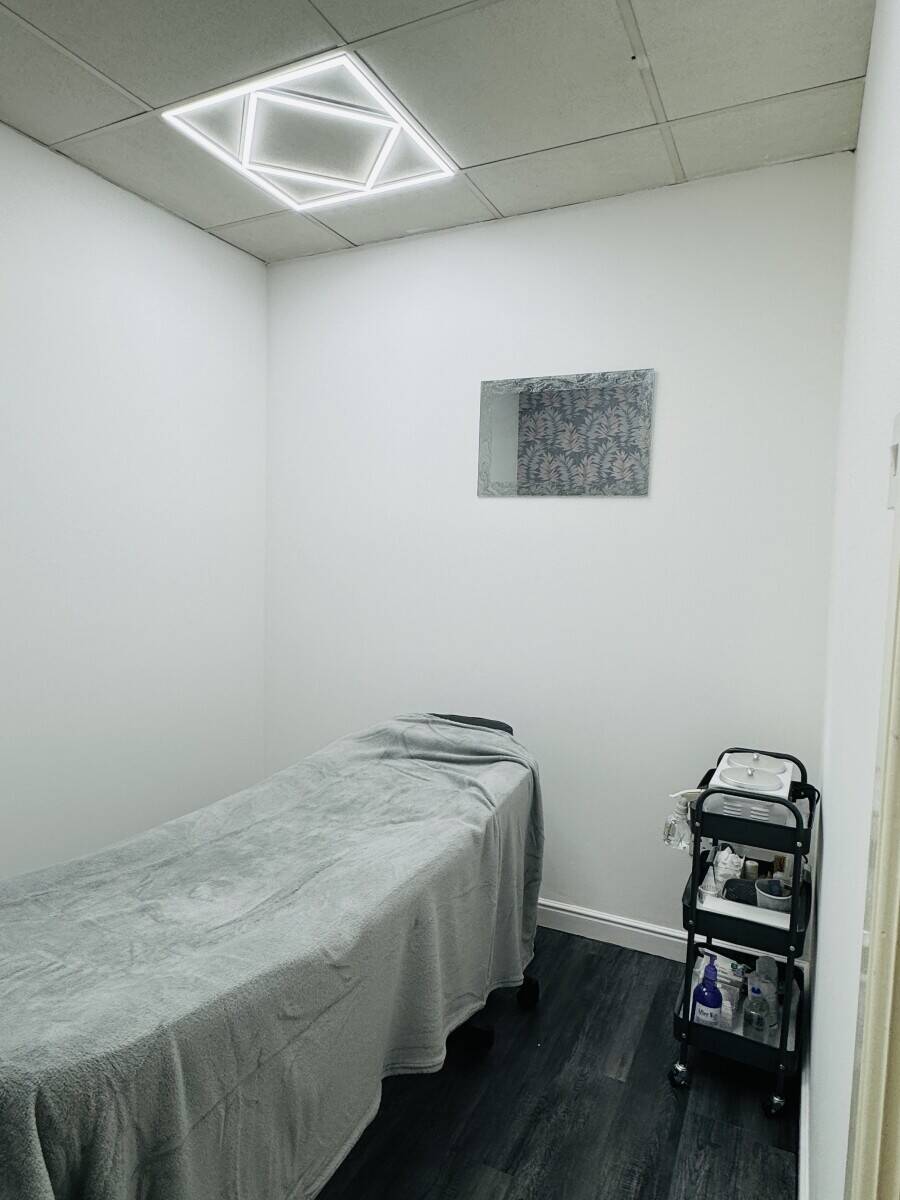 Beauty salon for sale in Chorleywood 