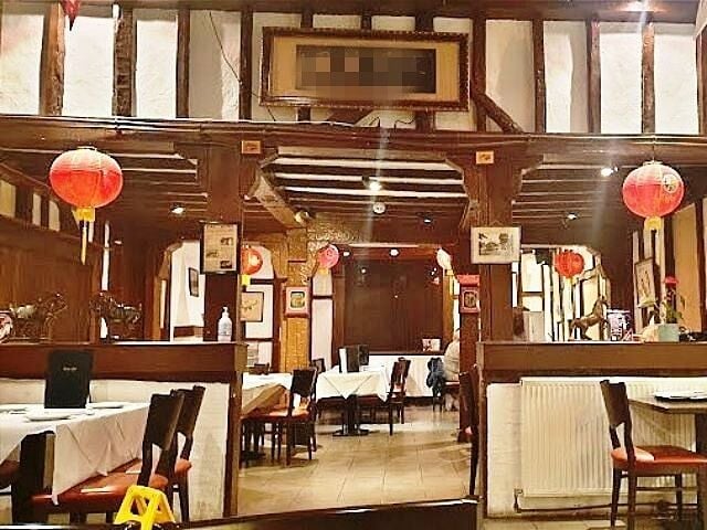 Large Detached Licenced Restaurant for Sale Photo 2